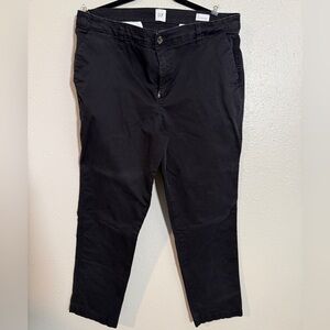 GAP Women's Black Cropped Pants